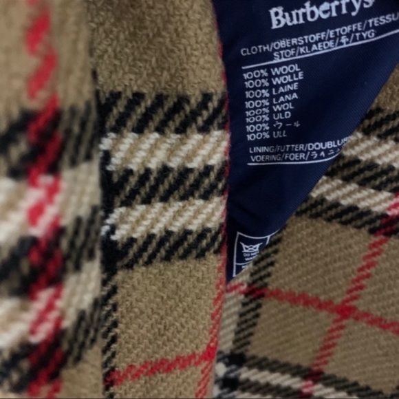 Burberry Vintage Trench Coat - Picture 8 of 16